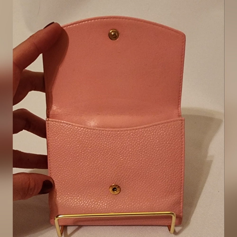Chanel Caviar Compact Pink Leather Wallet - Picture 4 of 10